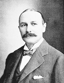 Black & White Image of Charles Blair MacDonald in 1895